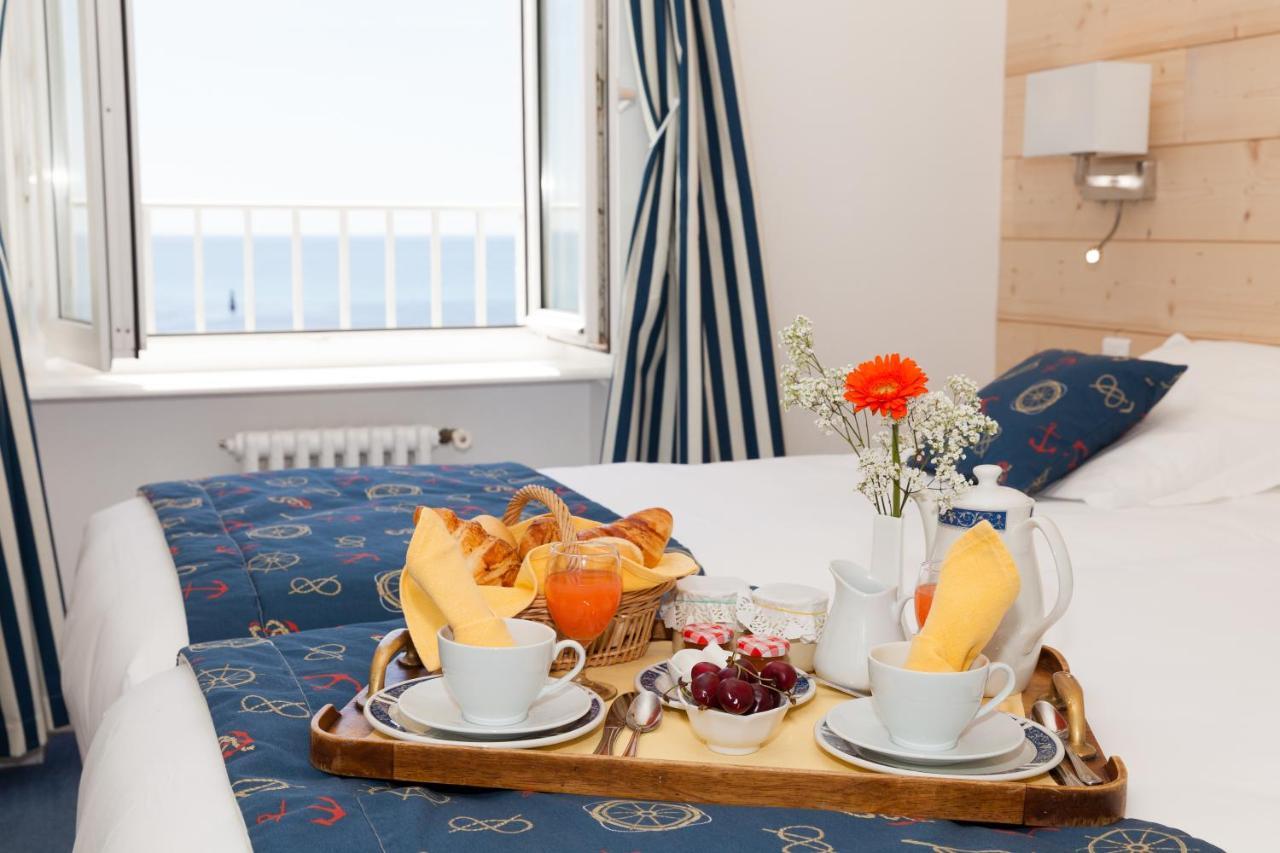 Hotel Restaurant De La Plage Audierne Kamer foto