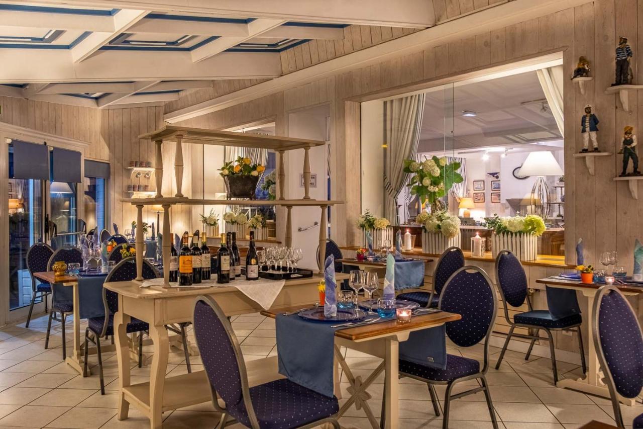 Hotel Restaurant De La Plage Audierne Buitenkant foto
