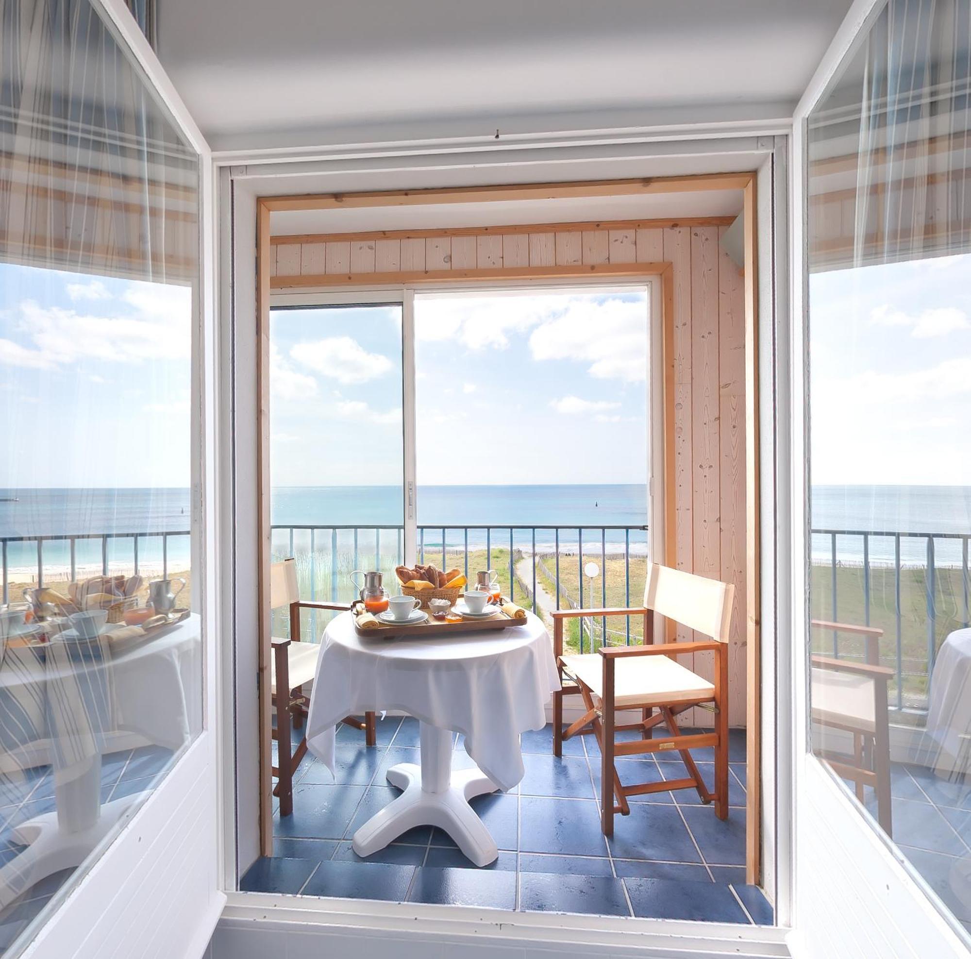 Hotel Restaurant De La Plage Audierne Buitenkant foto