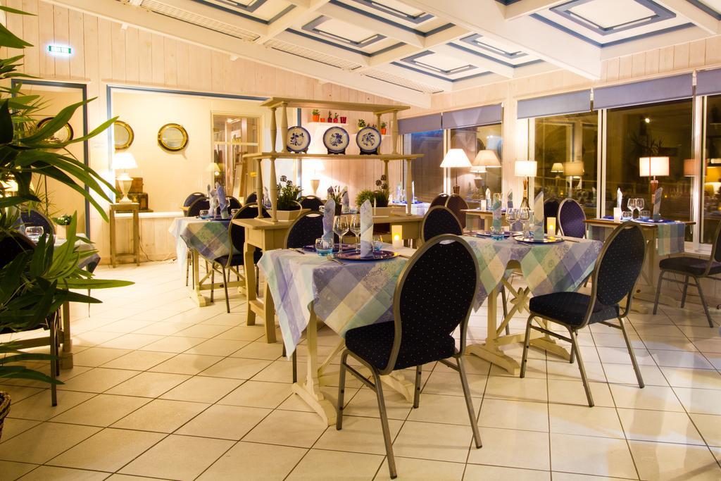 Hotel Restaurant De La Plage Audierne Buitenkant foto